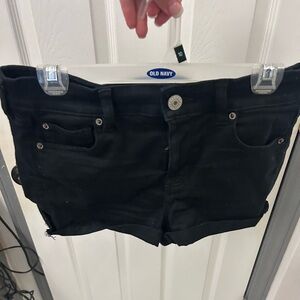 NWOT AMERICAN EAGLE denim shorts.